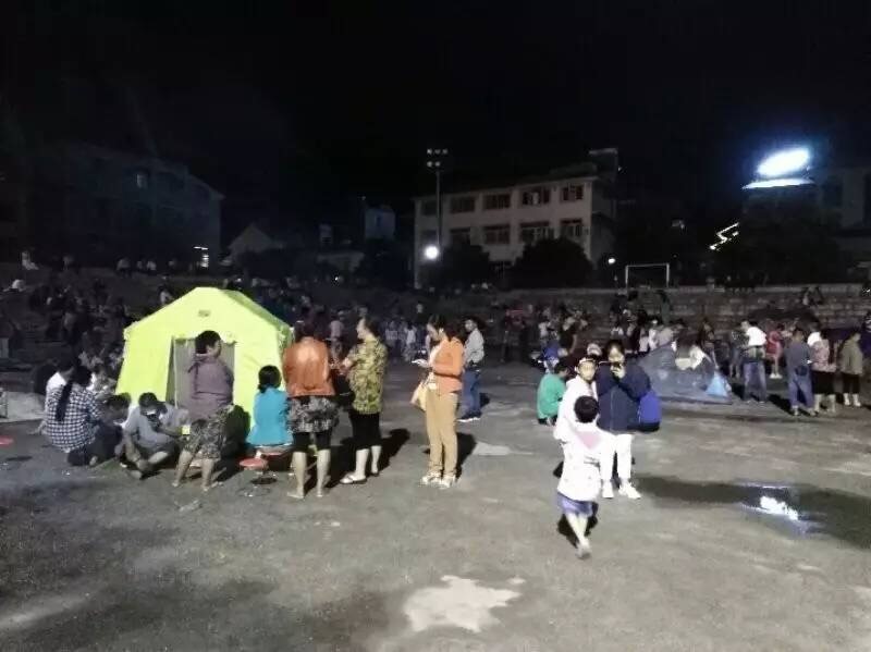 九寨沟地震牵动人心，剑平祈福灾区人民，愿平安！
